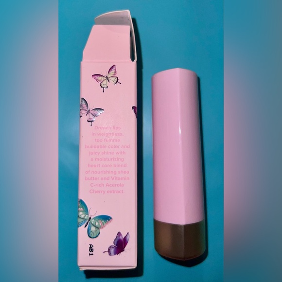 Too Faced Heart Core Lipstick-Too Femme. Sexy, Pink, Neutral, Light, Tint, Tone - Picture 4 of 6